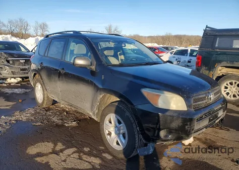 2006 Toyota Rav4 from USA, damaged, VIN JTMBD33VX65029944